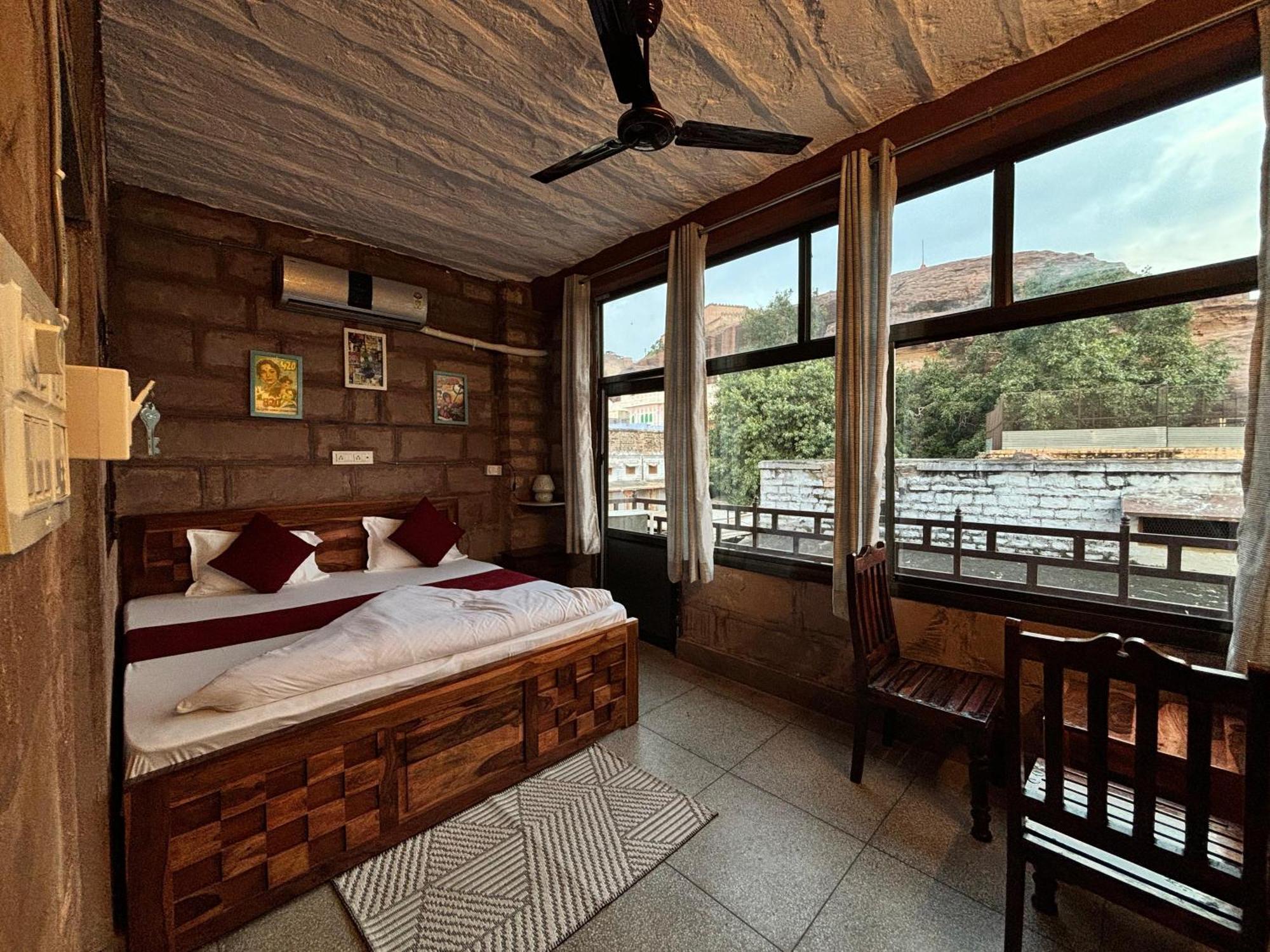 Blabla Hostel จ๊อดปูร์ ภายนอก รูปภาพ