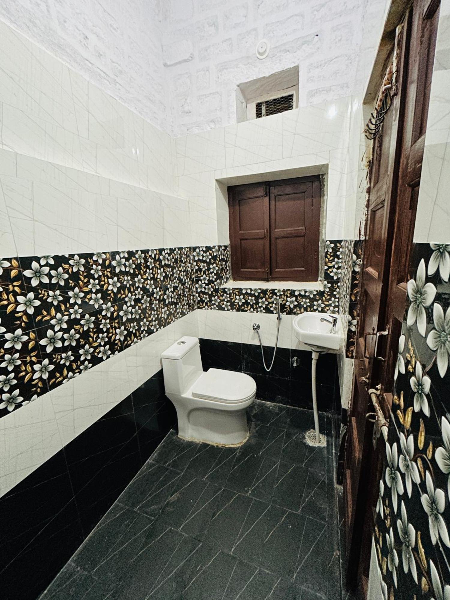 Blabla Hostel จ๊อดปูร์ ภายนอก รูปภาพ